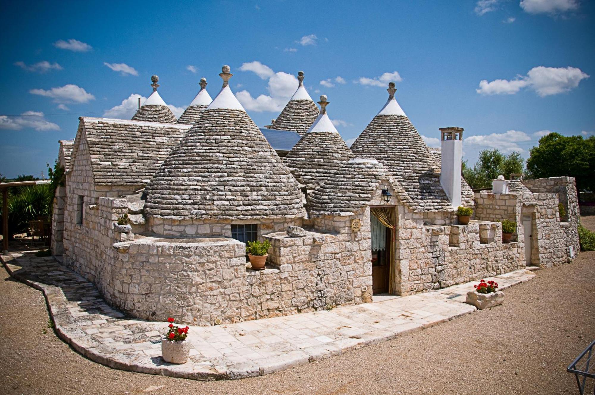 Trulli Il Castagno Pensionat Martina Franca Exteriör bild